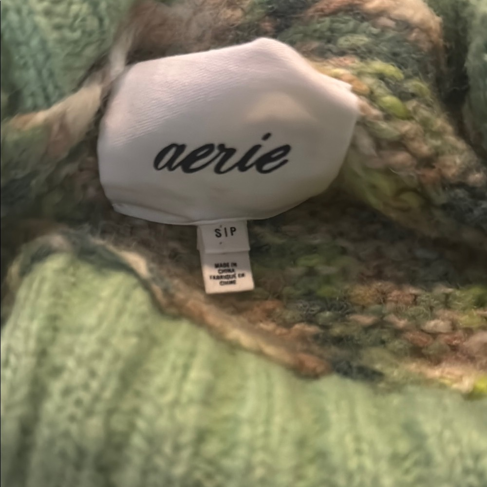 Aerie Women's Sweater BNWOT Size Small